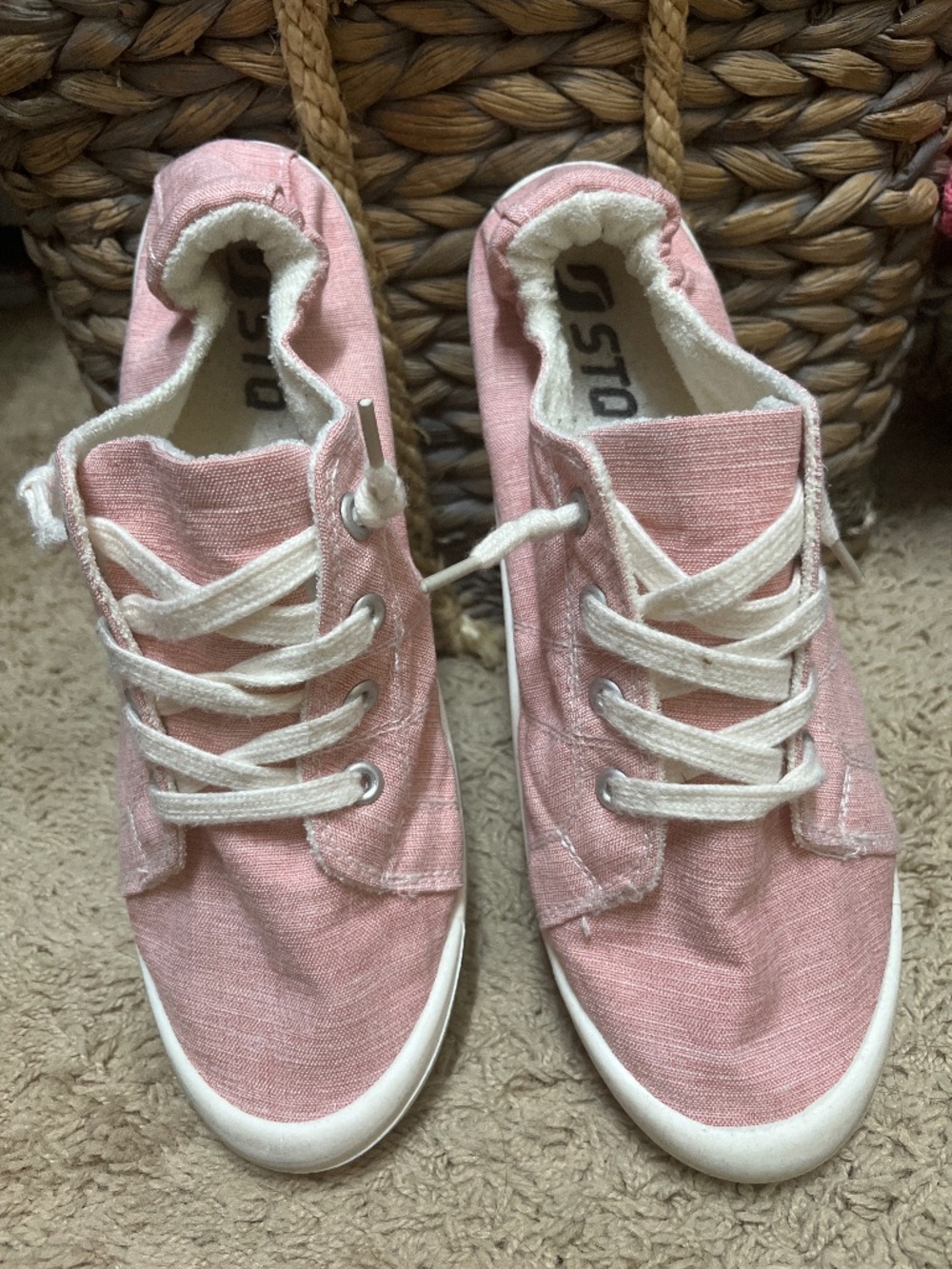STQ Women Slip On Sneakers, Comfortable Casual Canvas Shoes